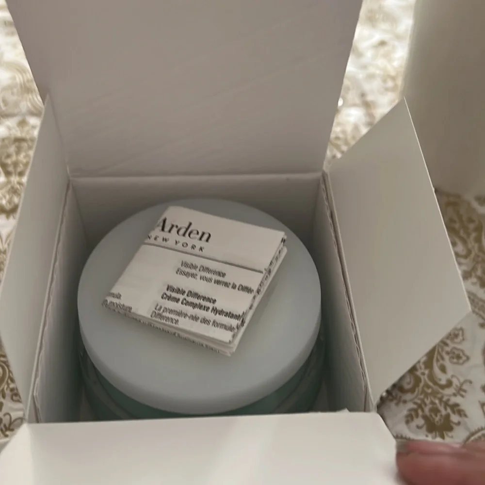 ELIZABETH ARDEN VISIBLE DIFFERENCE REPLENISHING HYDRAGEL COMPLEX 26 oz / NWT